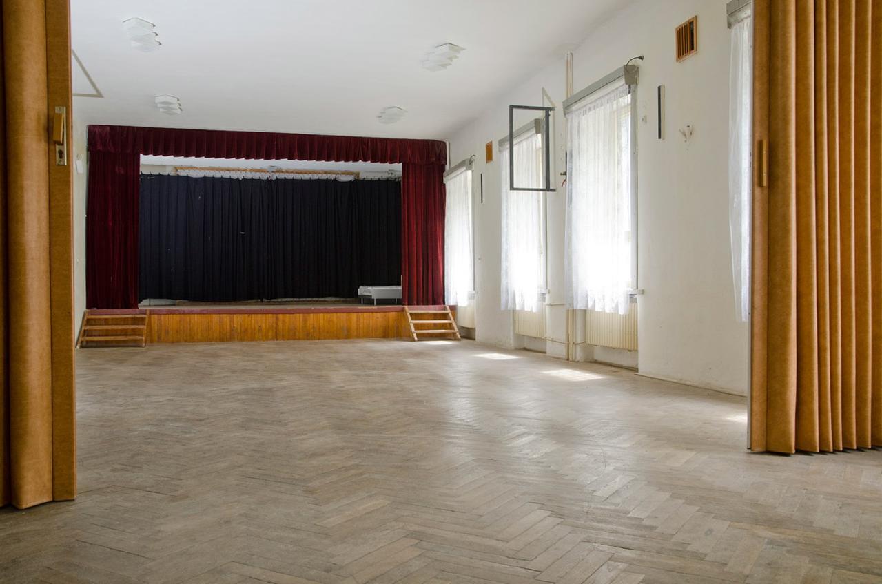 Hostel Валтис Екстериор снимка